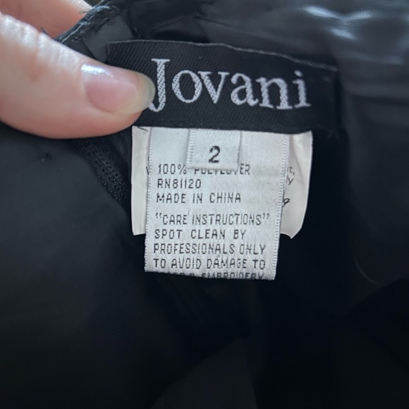 Jovani - Prom Dress - Size 2 - Picture 4 of 5